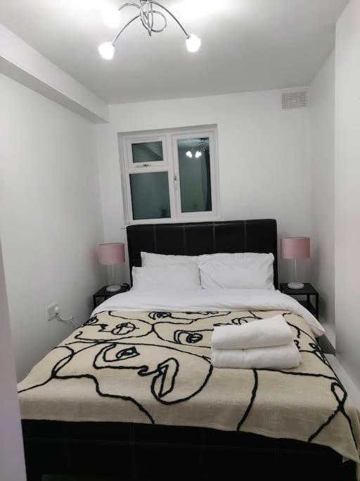 Home Away Barking Barking (Greater London) Exterior foto