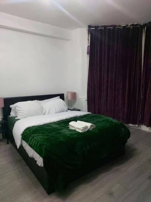 Home Away Barking Barking (Greater London) Exterior foto